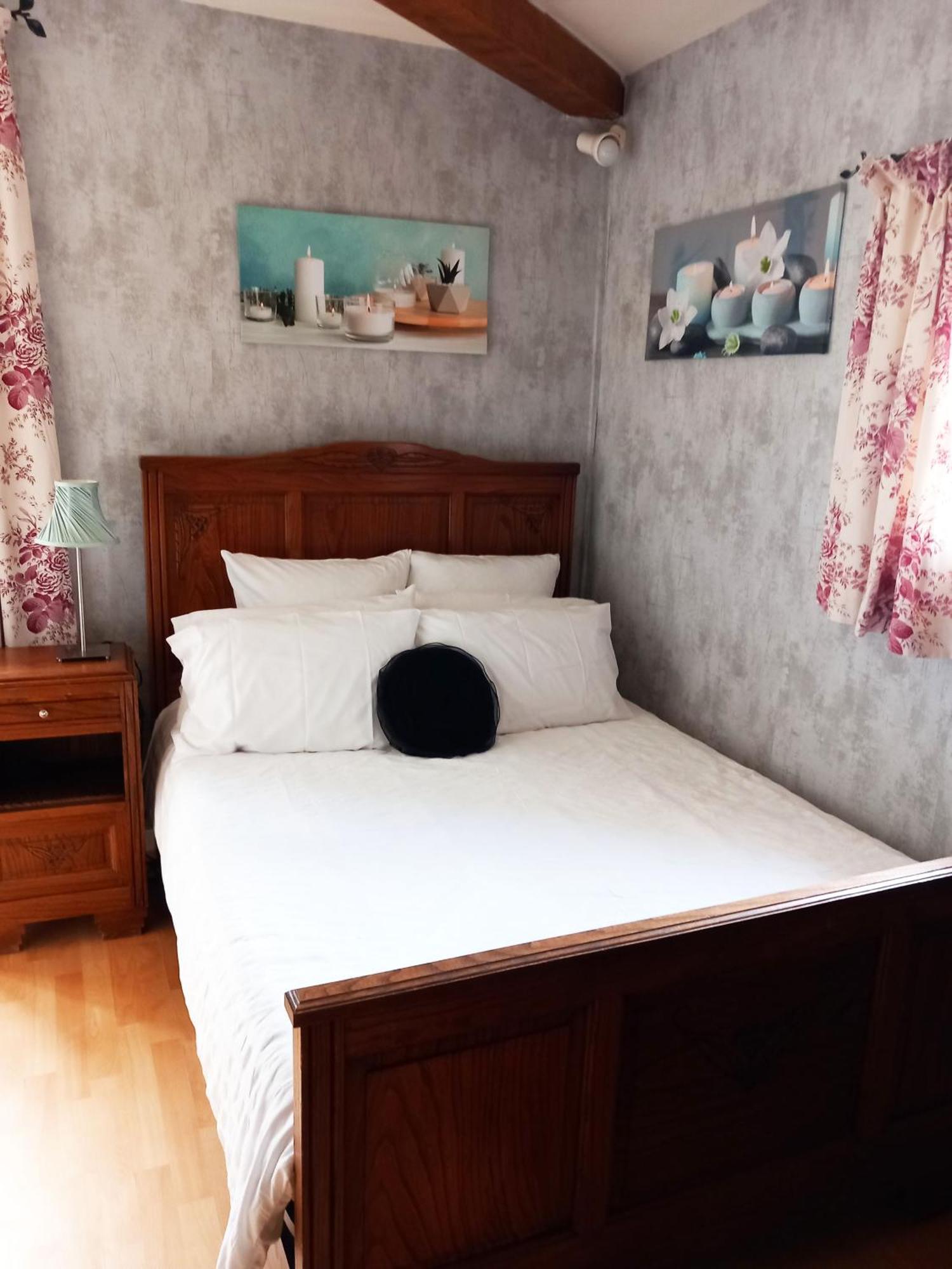 Country B&B Saint-Pierre-d'Eyraud 외부 사진